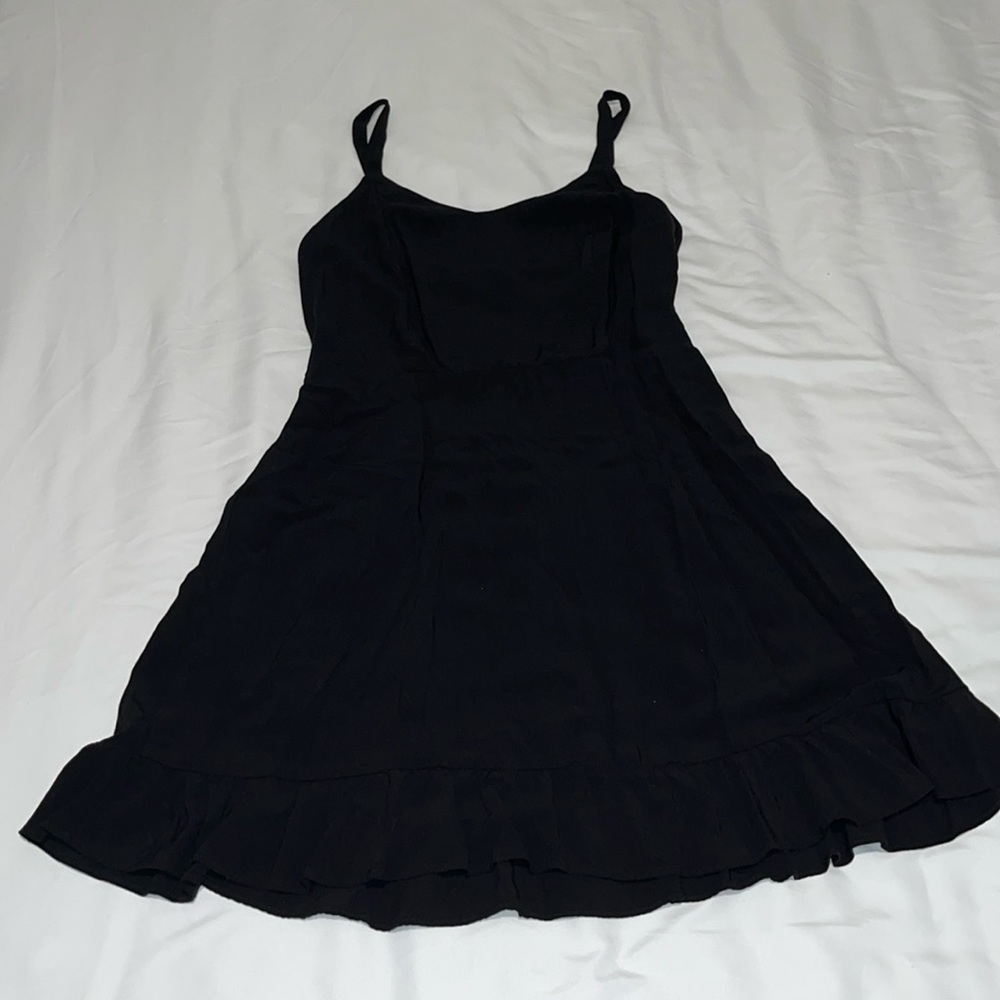 Old Navy women’s size medium petite black dress